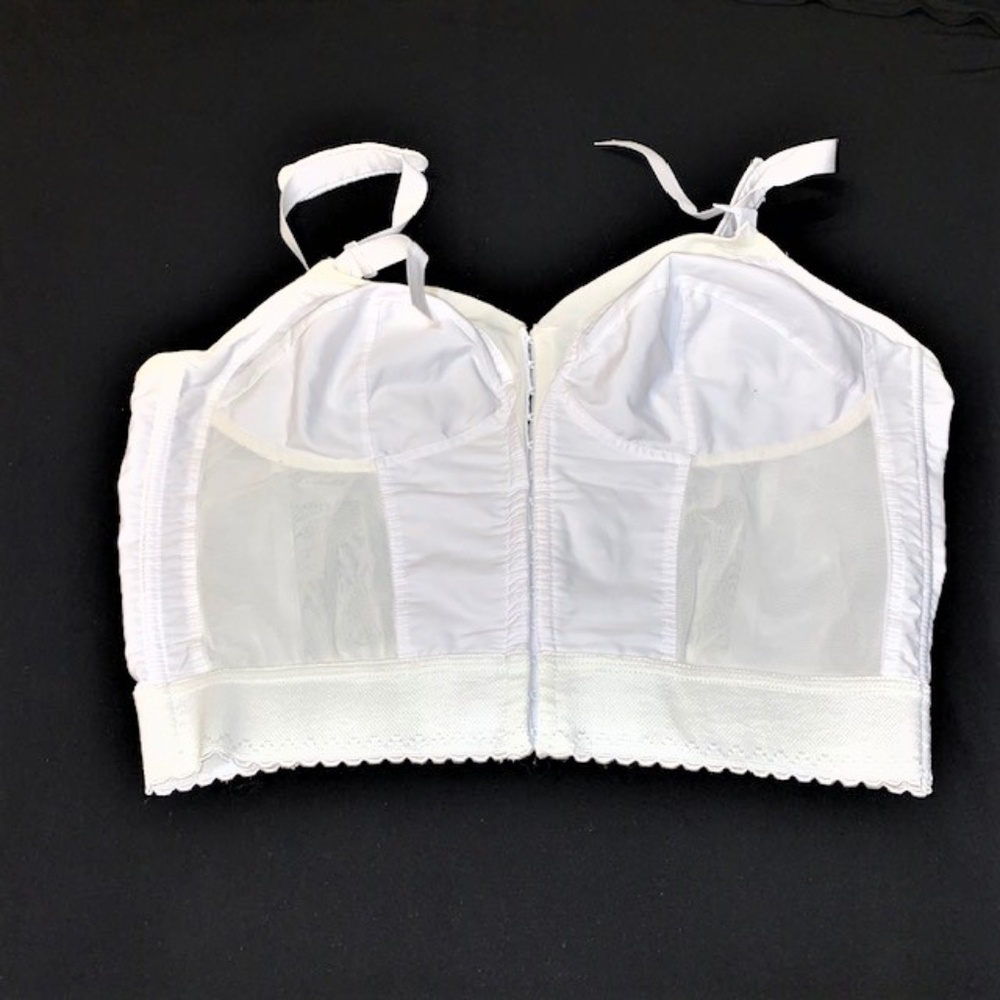 EXQUISITE 40B Full Coverage Bra - NWOT